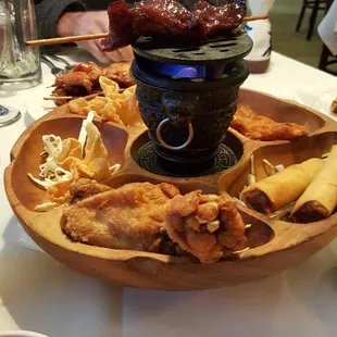 This place was delish! Service was amazing, food hot and fresh! We will be back!!