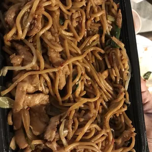 N9. Chicken Lo Mein
