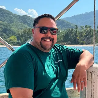 Danny H.