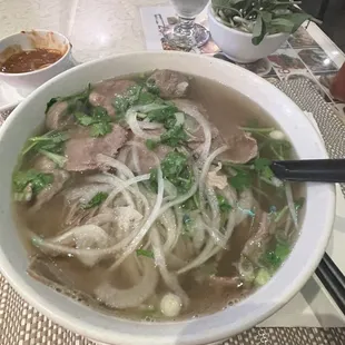 Pho Dac Biet