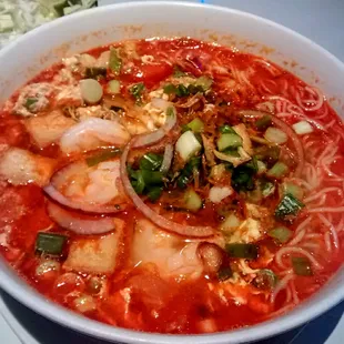 Bun Rieu