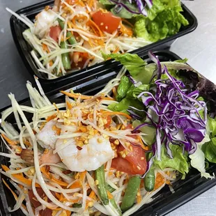 Spicy papaya salad