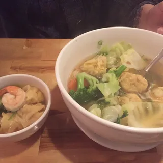 Wonton soup