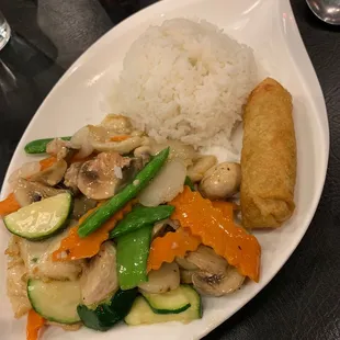 Moo Goo Gai Pan, egg roll, steamed rice.