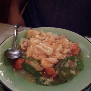 R. Seafood Delicatessen