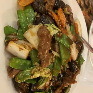 Beef with Black Mushroom