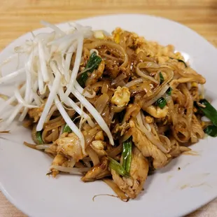 Chicken Pad Thai