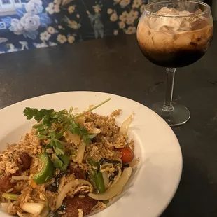 Crispy Duck Lunch with Thai Coffee