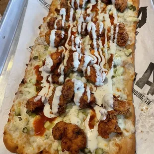 Nashville hot chicken flatbread