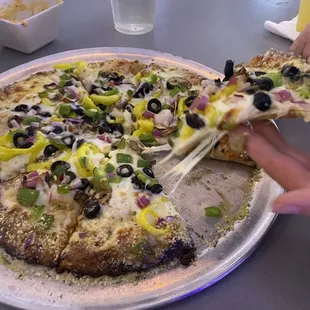 Veggie gluton free pizza