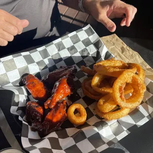 Wings + onion rings