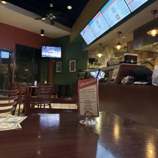 Marco Polo 's Italian Dinner - Deliciously yummy!  The meatballs are fantastic!