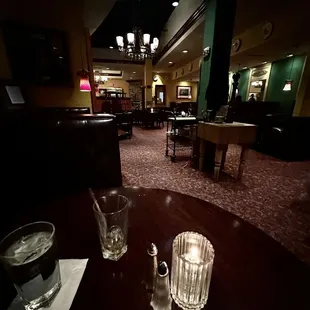 sushi and sashimi, interior