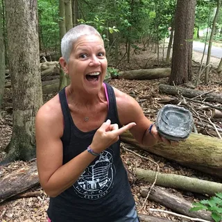 Lori L.