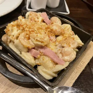Mac 'N Cheese, Aged Gouda, Cured Ham