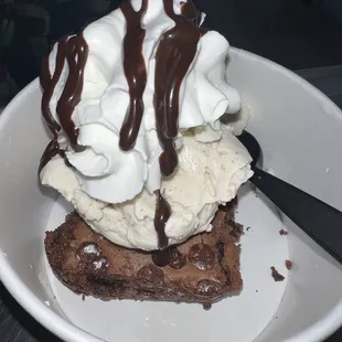 Ice Cream With Brownie