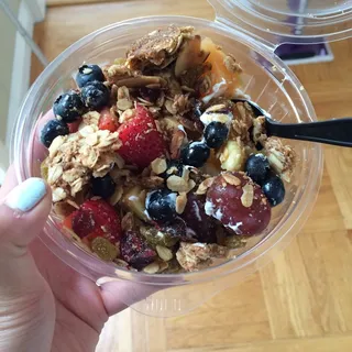 Fruit & Yogurt
