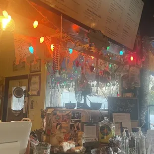 interior, tacos