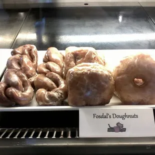 Fosdal's donuts in the bakery case. They looked good. :9