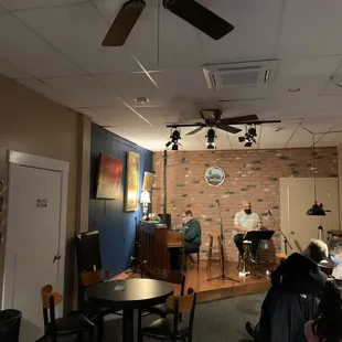 Live music at Java Central!