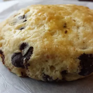 orange chocolate chip scone. yum. yum.