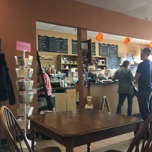 Serving Colectivo coffee and Milwaukee Urbal teas