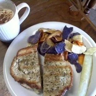 Chicken Artichoke Melt on Gluten Free Bread, yum! Great paired with a Hot Rishi Chai Tea..