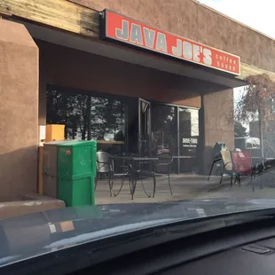 Cute little coffee shop with a warm cozy vibe!