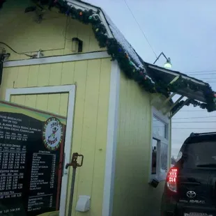 a car parked in front of a store