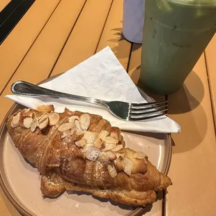 Almond croissant &amp; Matcha latte w oat milk