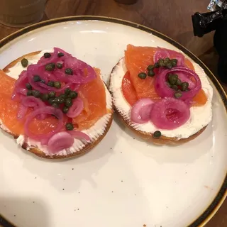Lox Bagel