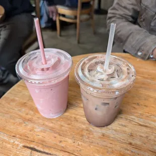 Ocean Breeze Smoothie and Mocha Chai Latte