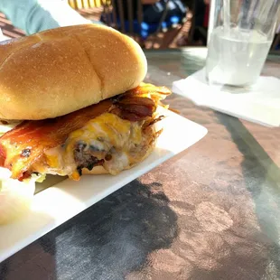 Wildcat Burger - amazing!!!