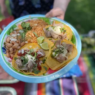 Vegan and vegetarian tacos