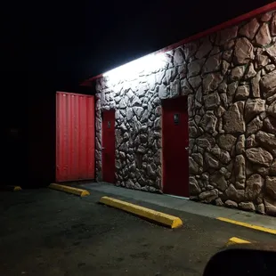 bathrooms got customers outside,  24/7