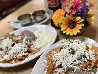 Mary’s Taqueria & Cenaduria