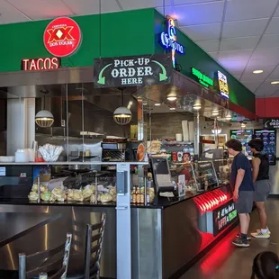 Fresh ingredients for your tacos, tortas, and other dishes