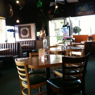 sushi and sashimi, interior