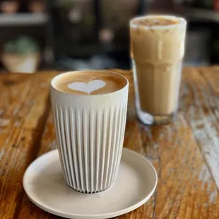 Javista's housemate sugar-free keto caramel syrup makes an amazing caramel latte, hot or iced.