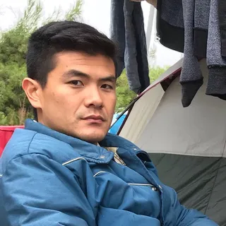 Kevin C.