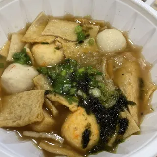 Assorted Fish Cake Soup ( )