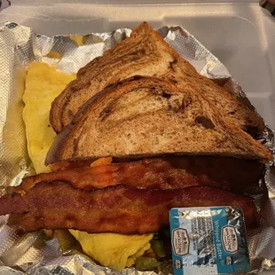 Super Veggie Omelette with bacon