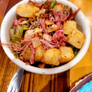 March 2022: Side of Corned Beef Hash @ $5-- EXCELLENT