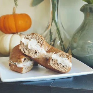 Honey Walnut Cream Cheese (2oz)