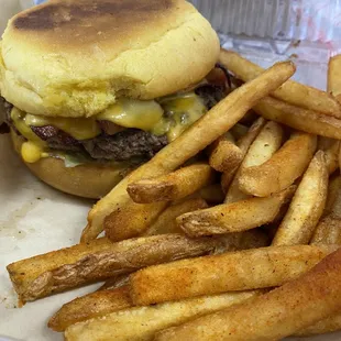 Jax Bacon Cheeseburger - 1/2 lb. Patty Cajun Fries - Small