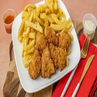 food, chicken wings and fried chicken