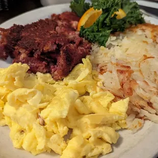 Corned beef hash breakfast plate