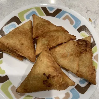 Potato Peas Samosa (4 pc)