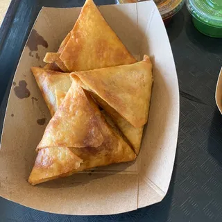 Italian Samosa (4 pc)