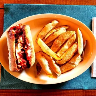 Lunch Meatball Sub with Tater Logs